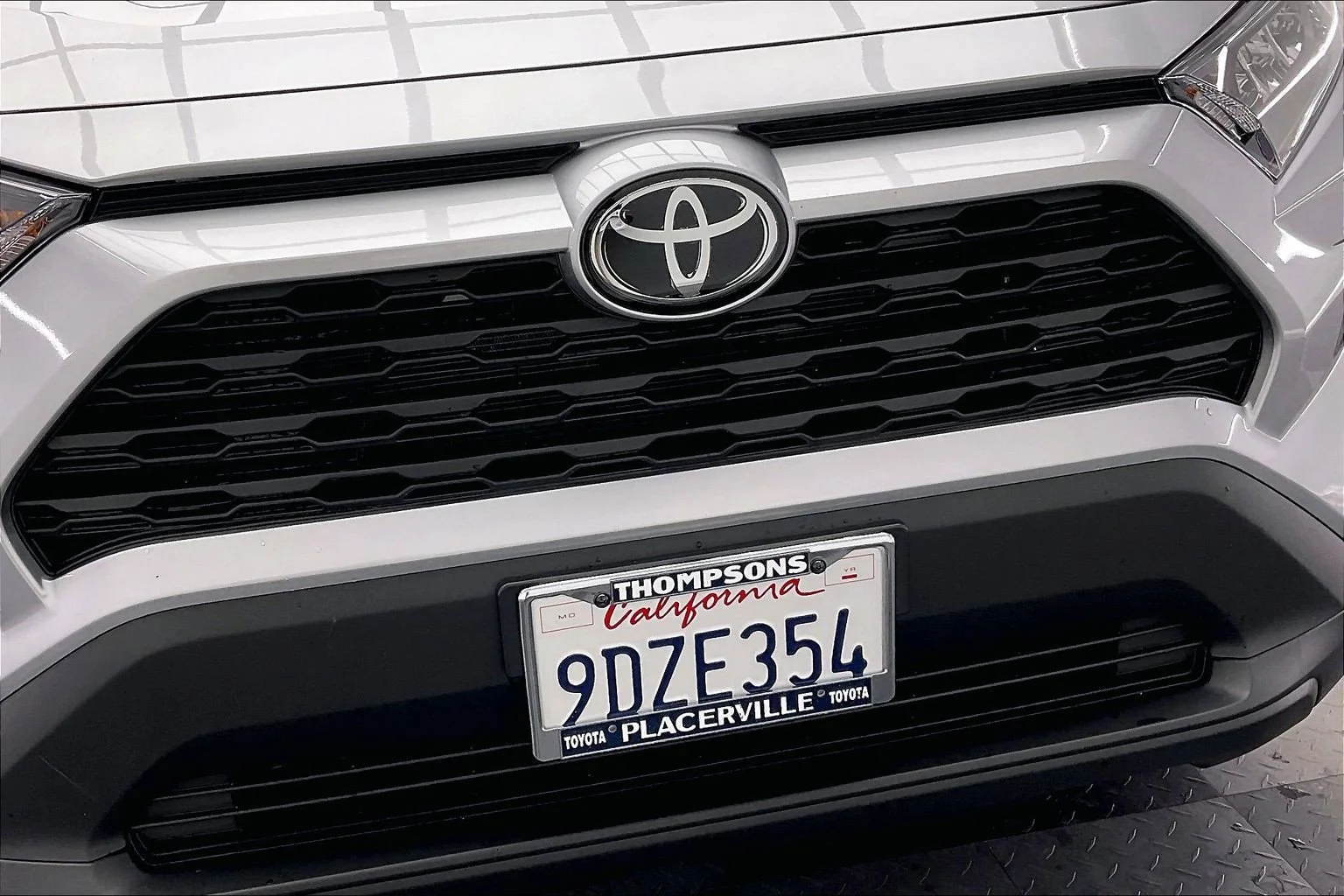 Used 2022 Silver Sky Metallic Toyota LE image 29
