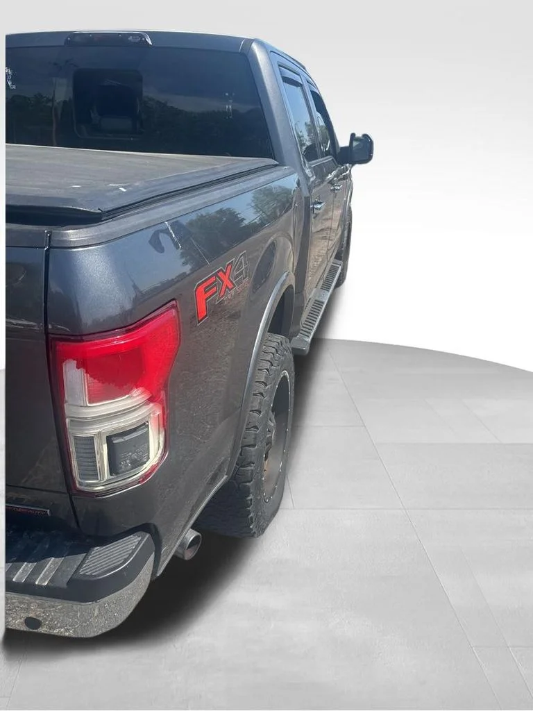 Used 2019 Gray Ford Lariat image 7