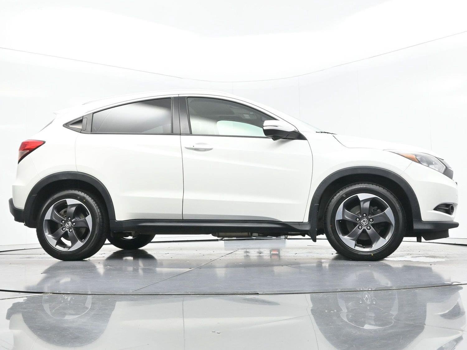Used 2018 White Orchid Pearl Honda EX-L Navi image 50