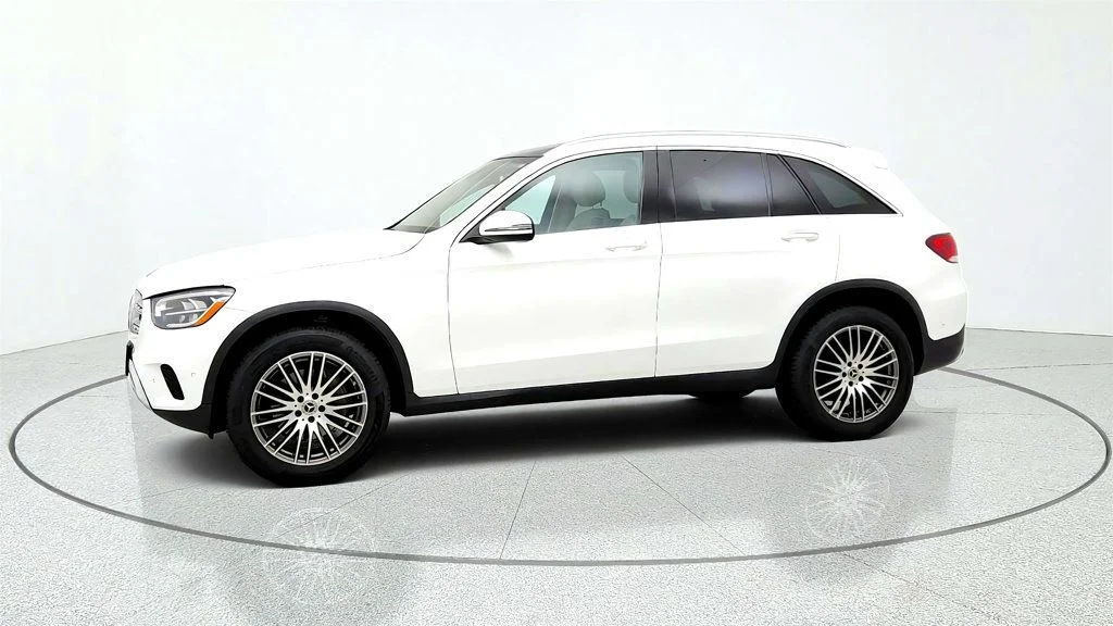 Used 2022 Polar White Mercedes-Benz GLC 300 4MATIC® w/ Panorama Roof & 12.3
