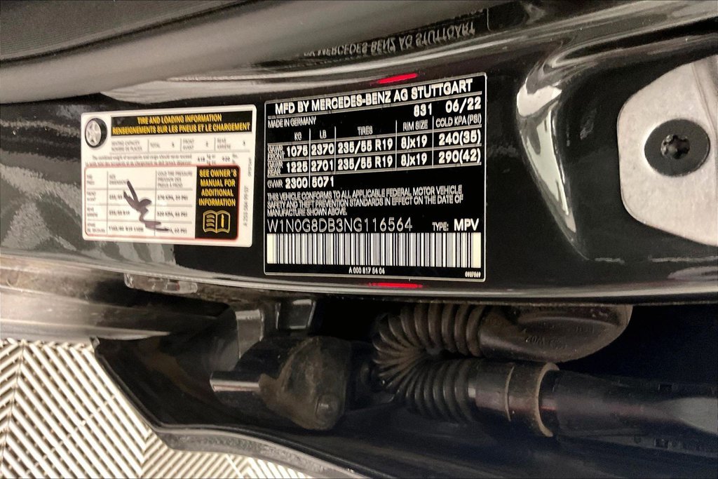 Used 2022 Black Mercedes-Benz GLC 300 image 15