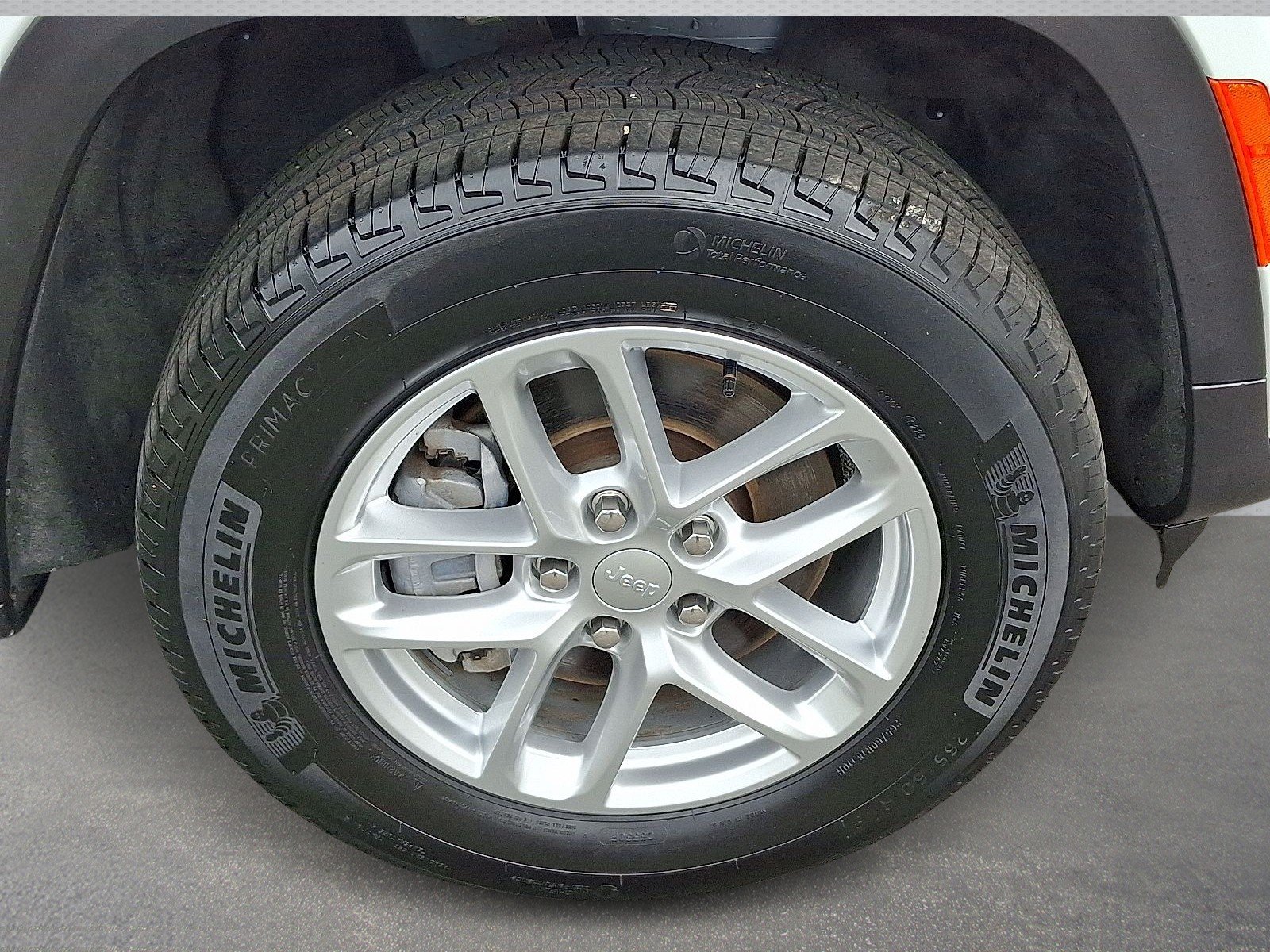 Certified Used 2025 Bright White Clearcoat - PW7 Jeep Laredo X 4x4 image 8