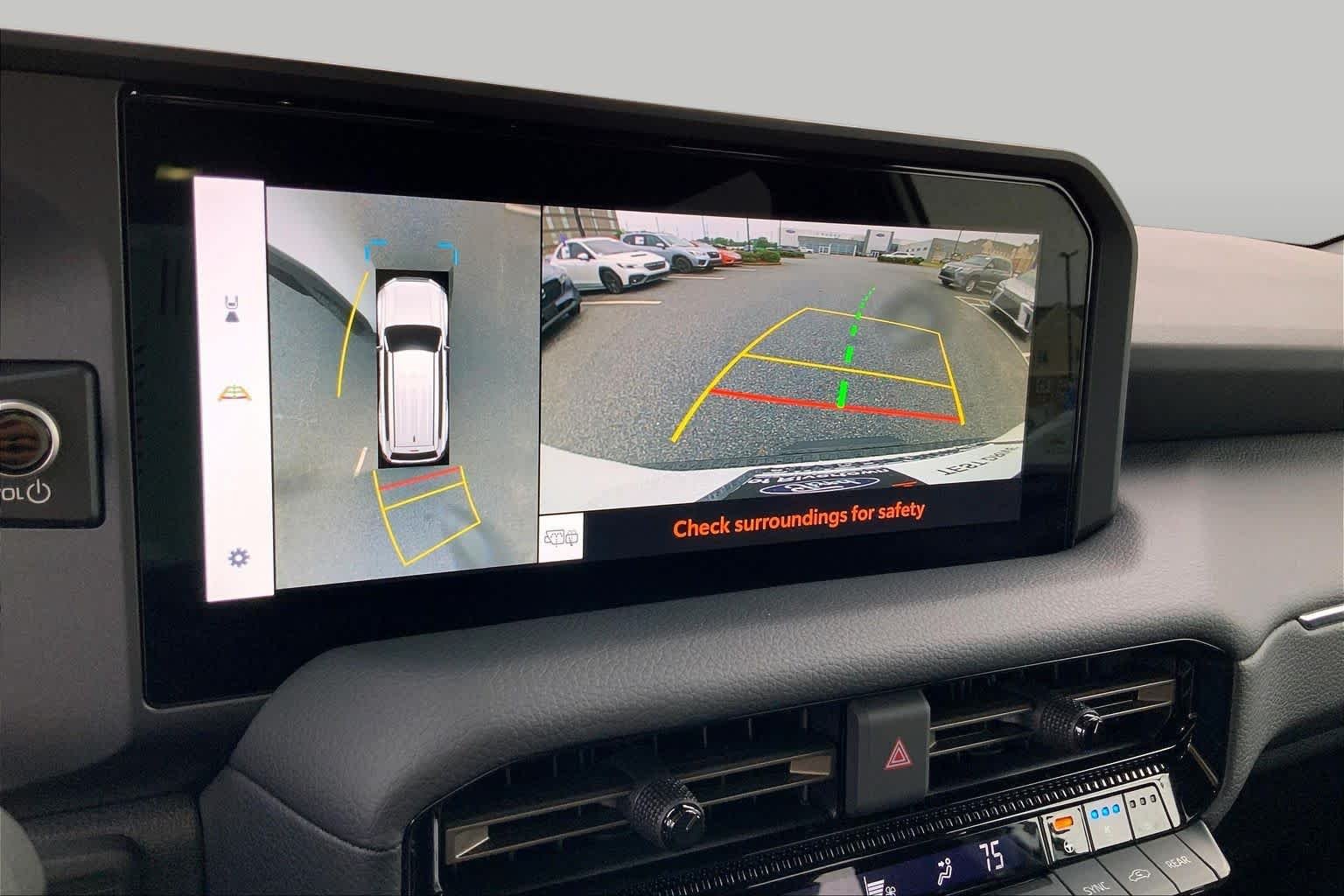 Used 2025 Ice Toyota  image 28