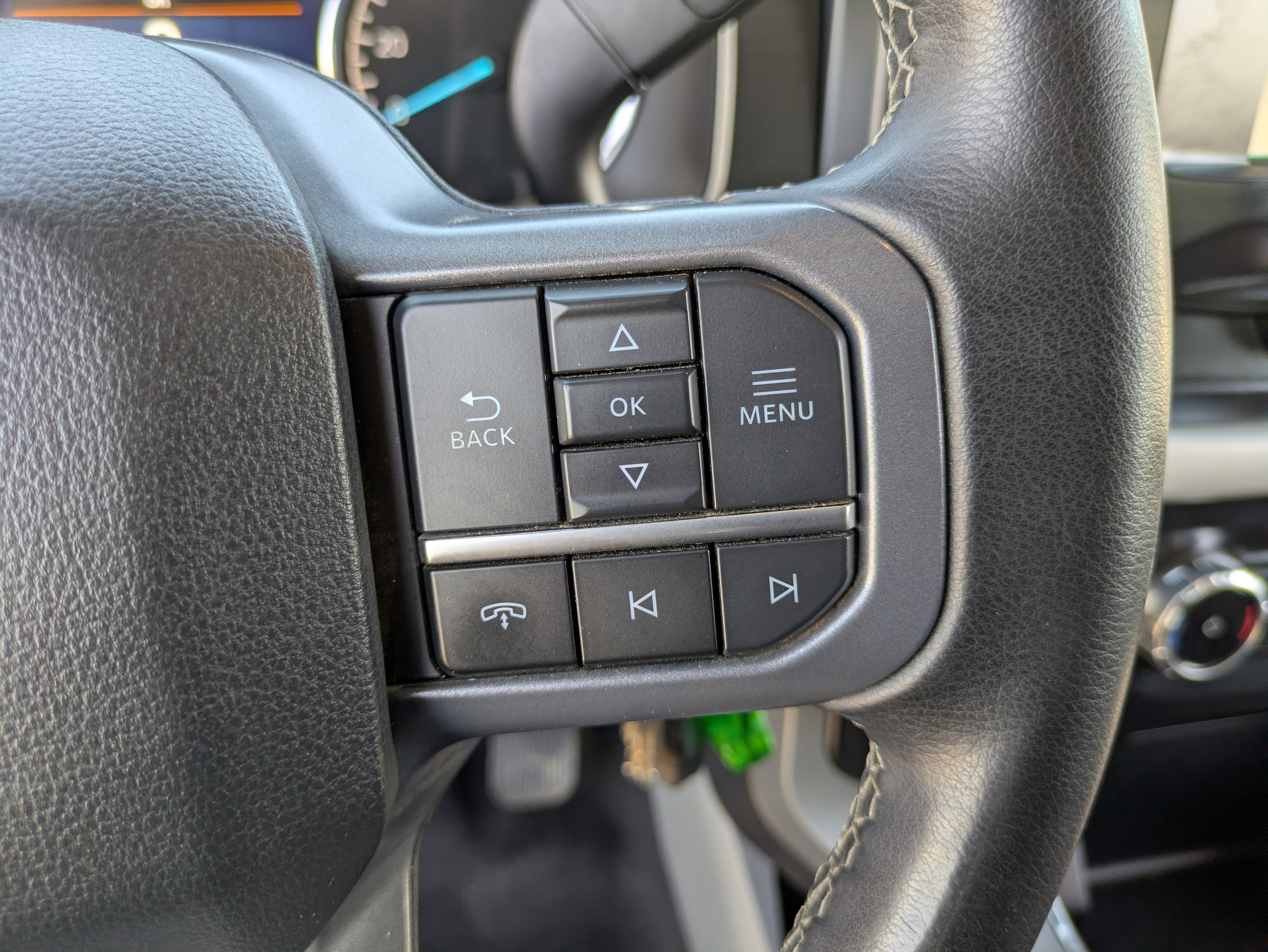 Used 2023 Bronze Ford XLT image 28