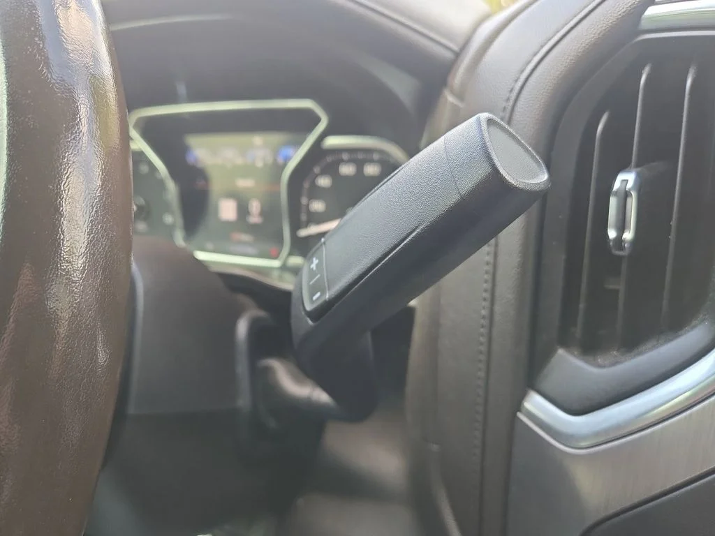 Used 2020 Gray GMC Denali image 41