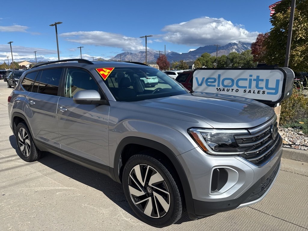 2024 Volkswagen Atlas SE w/Tech