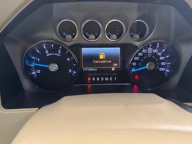 Used 2016 White Ford King Ranch image 27