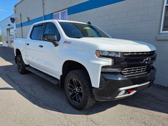 Used 2021 White Chevrolet LT Trail Boss image 3