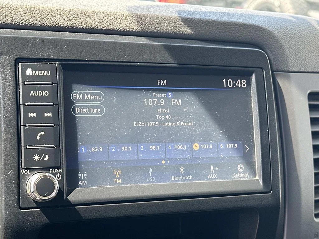 Used 2019 White Nissan S image 3