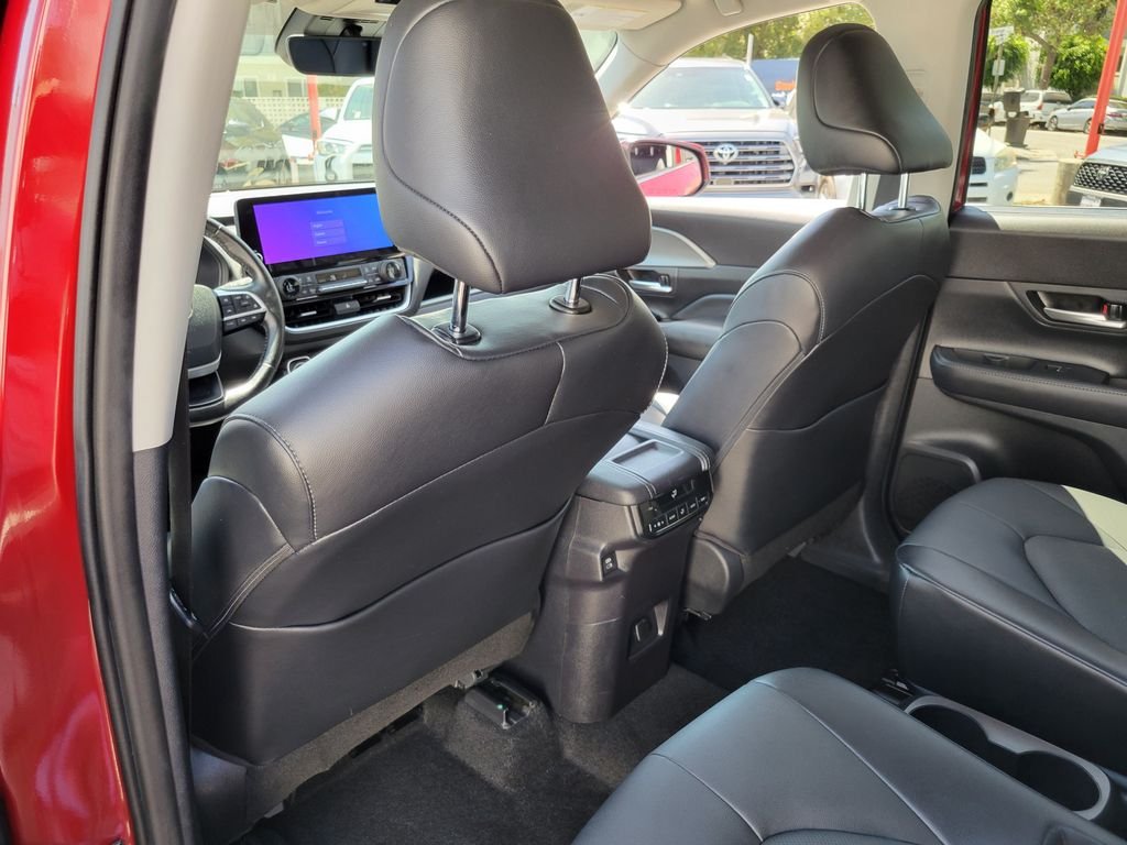 Used 2024 Pearl Toyota XLE image 12