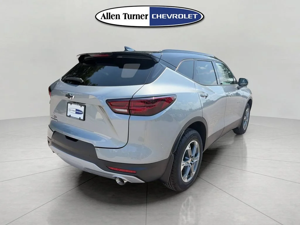 New 2026 Sterling Gray Metallic Chevrolet 2LT image 4