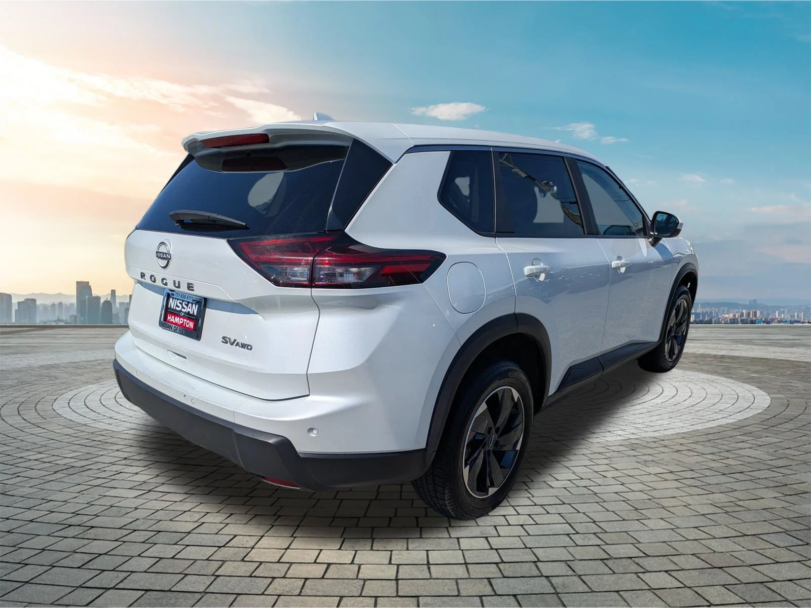 Certified Used 2024 Everest White Pearl Nissan SV image 5
