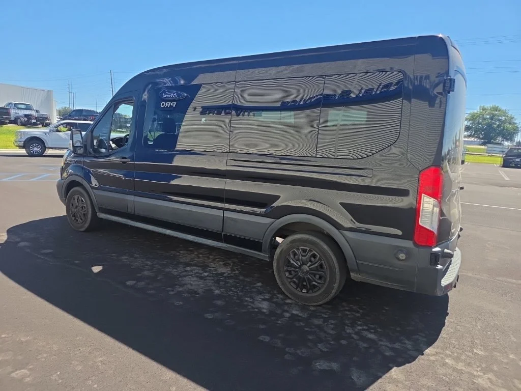 Used 2016 Black Ford XLT image 9