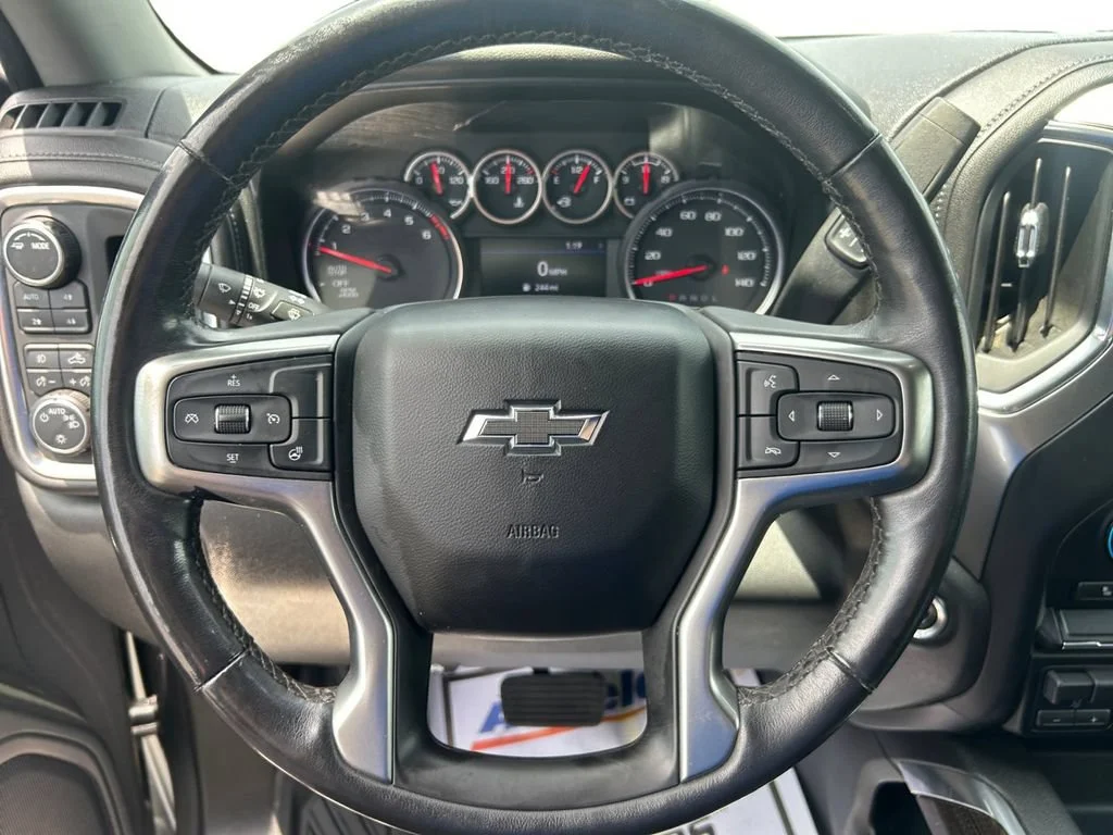 Used 2021 SATIN STEEL METALLIC Chevrolet RST image 16