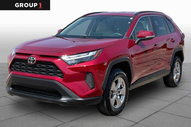 Pre-Owned 2025 Toyota RAV4 XLE FWD Sport Utility
