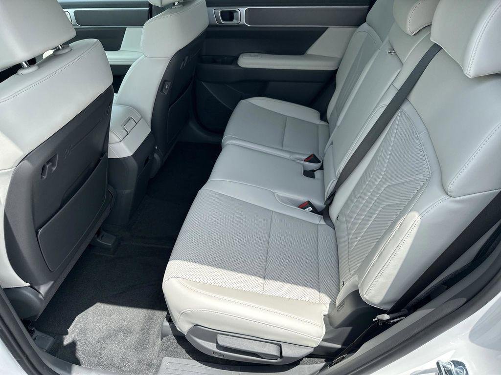 New 2026 Serenity White Hyundai SEL FWD image 21