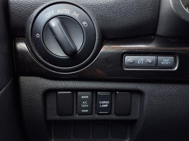 Used 2018 Gray Nissan SV image 17