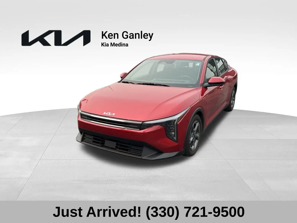 Certified Used 2025 Red Kia LXS image 1
