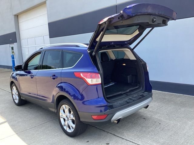 Used 2016 Blue Ford Titanium image 12