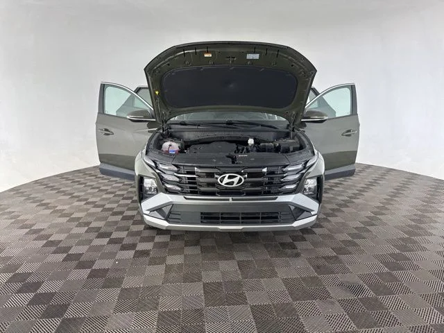 Used 2025 Green Hyundai SEL Convenience image 13