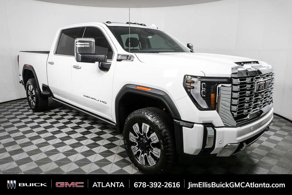 2025 GMC Sierra 4WD Crew Cab Standard Box Denali's photo