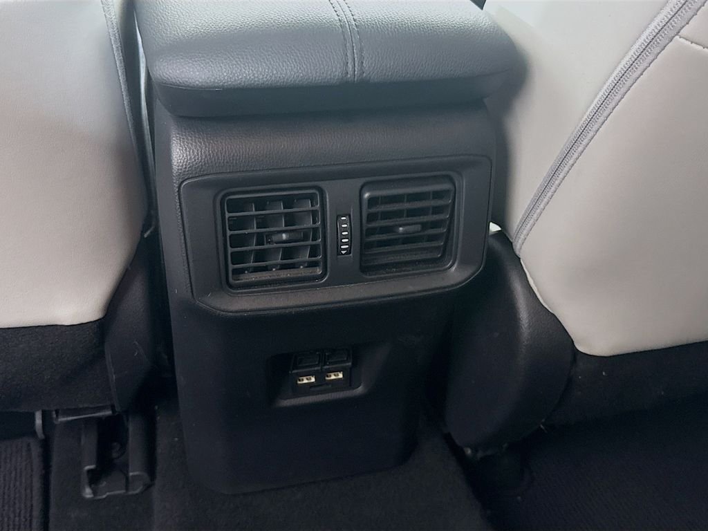 Used 2021 Silver Sky Metallic Toyota XLE Premium image 24