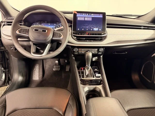 Certified Used 2023 Gray Jeep Latitude image 28