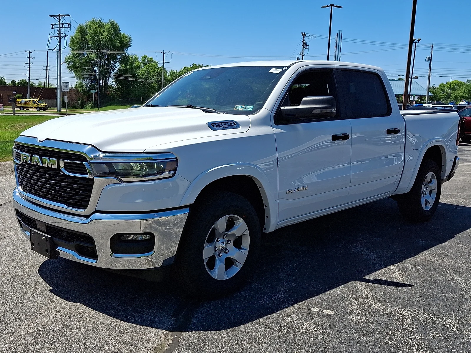 New 2026 Bright White Clear-Coat Exterior Paint RAM Big Horn/Lone Star image 4