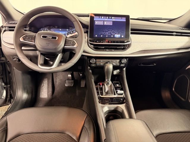 Certified Used 2023 Gray Jeep Latitude image 28
