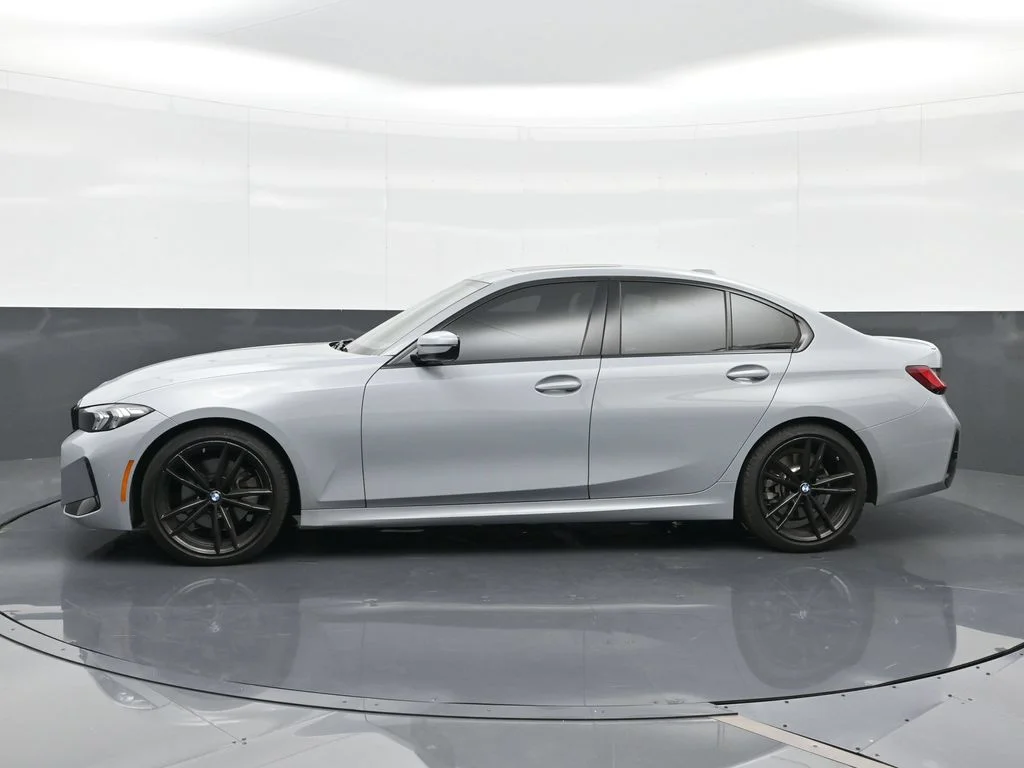 Used 2024 Gray BMW 330i image 3