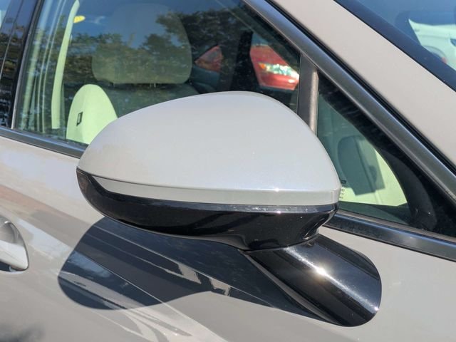 Used 2025 Blue Hyundai SEL image 10