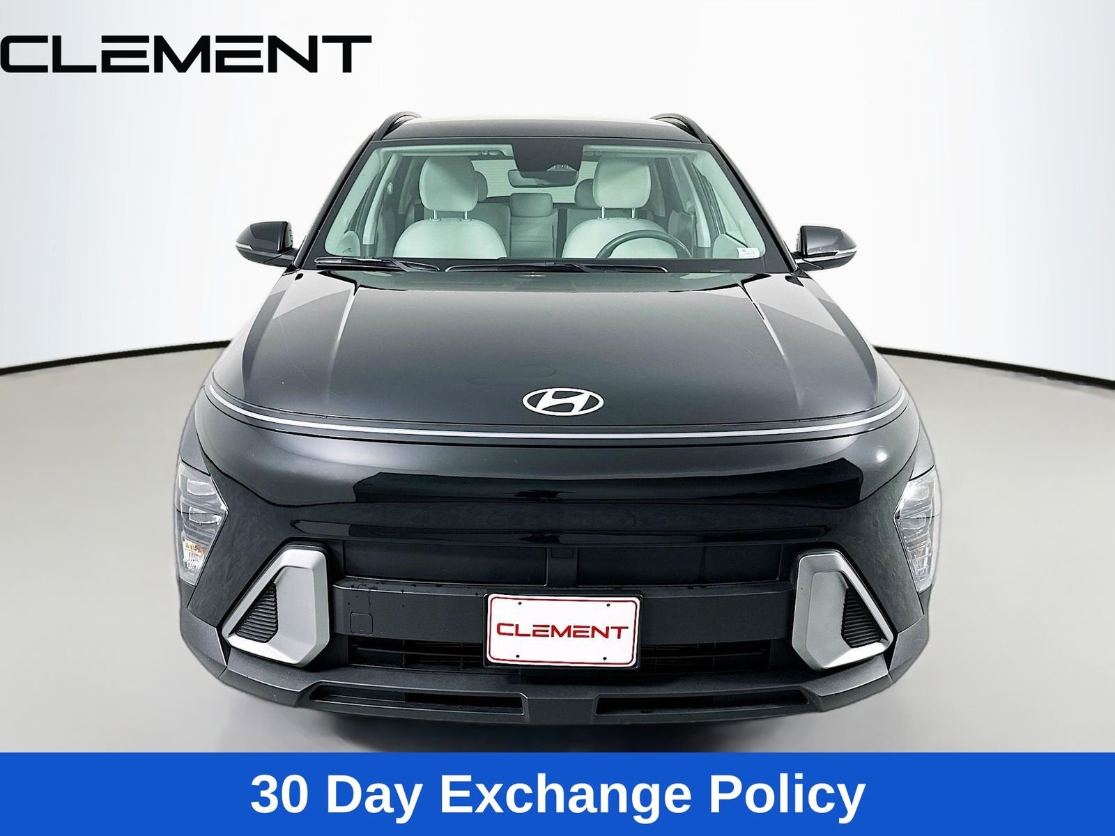 Certified Used 2025 Black Hyundai SEL image 3