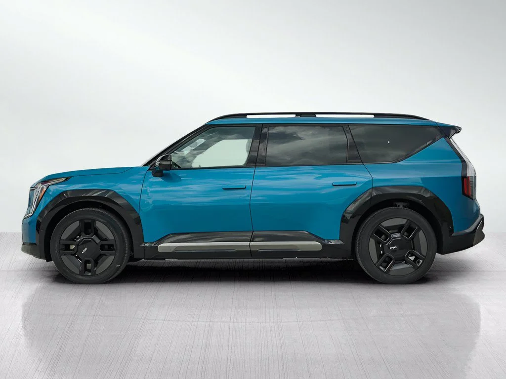 New 2026 Ocean Blue Kia GT-Line AWD image 4