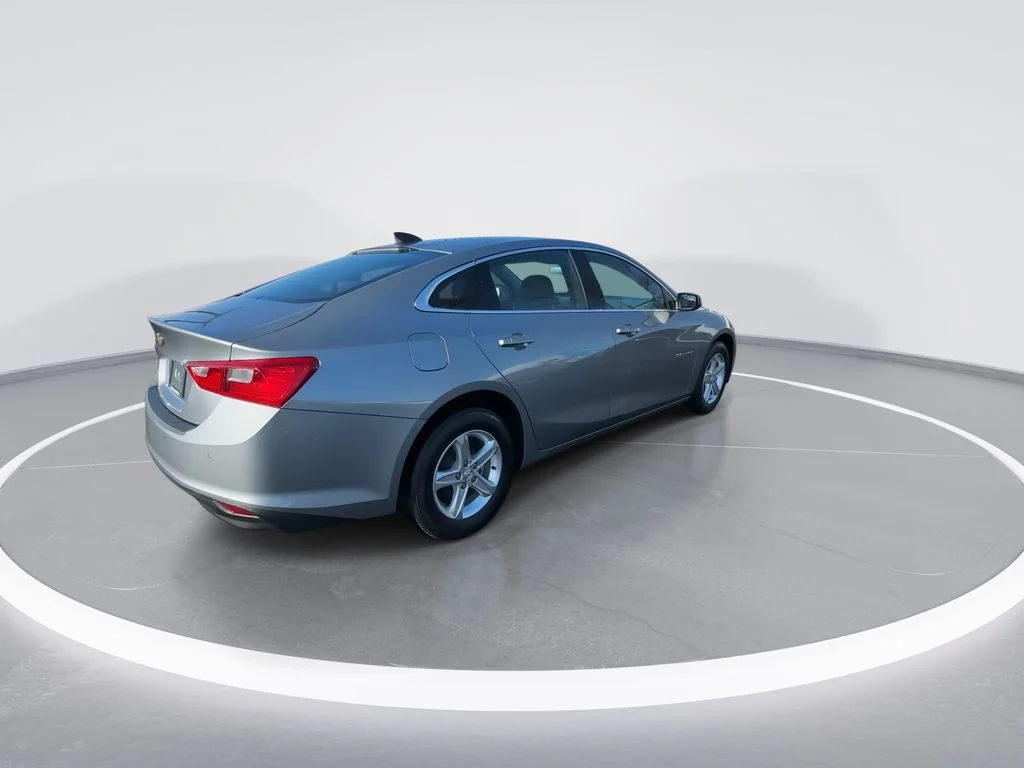 Used 2024 Gray Chevrolet LS image 8