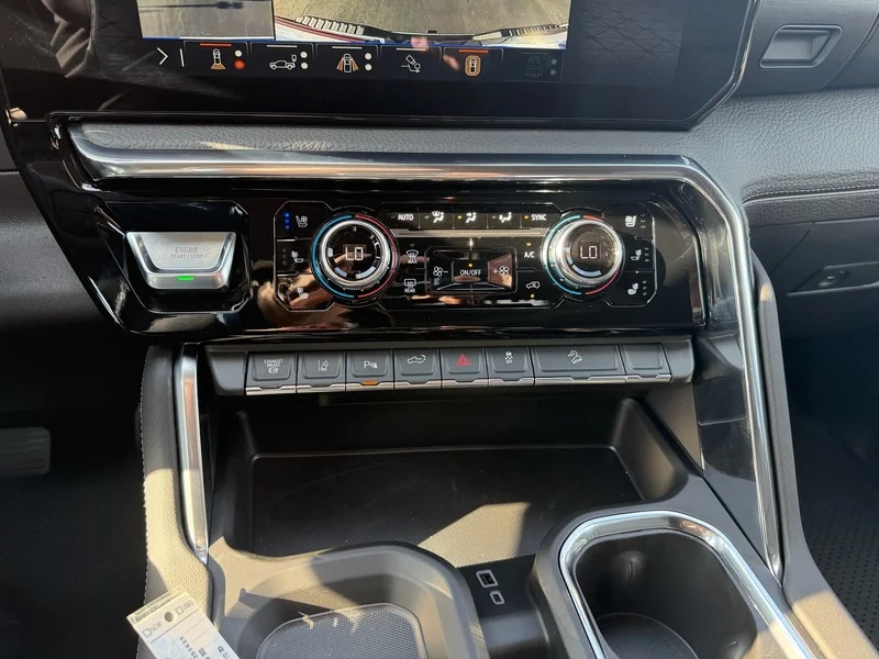 2026 GMC Sierra 3500HD Denali - Photo 12