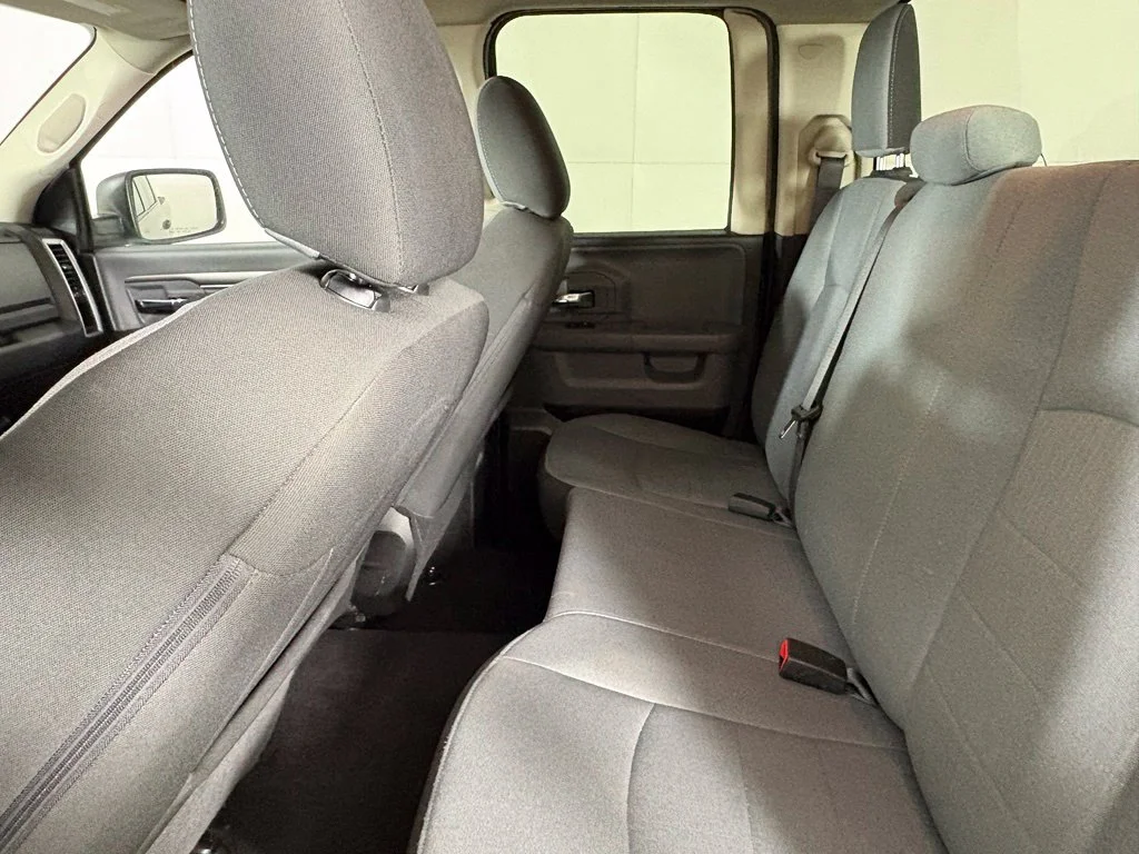 Used 2024 Silver Ram SLT image 33