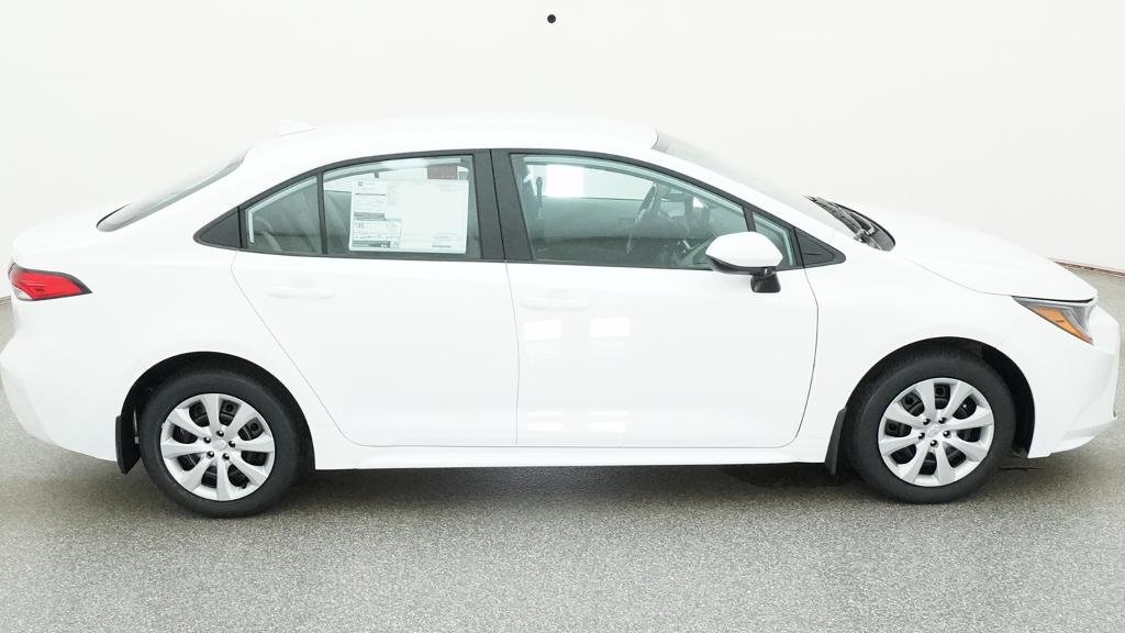 New 2026 Ice Cap Toyota LE image 14