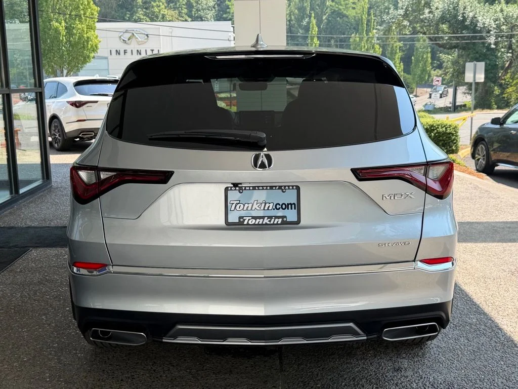 New 2026 Solar Silver Metallic Acura Base image 6