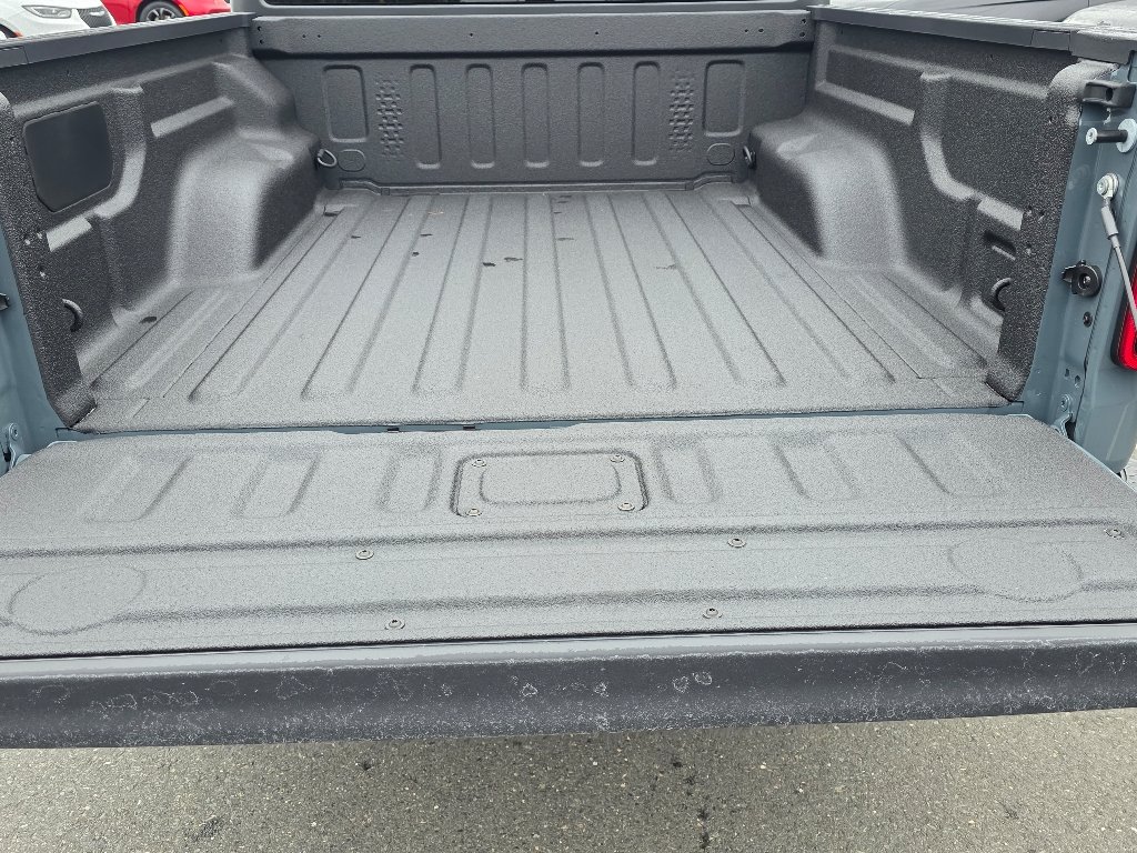 New 2026 Anvil Clear-Coat Exterior Paint Jeep Sport S image 4