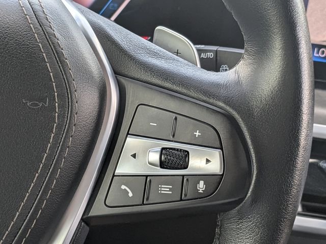 Used 2025 Black BMW xDrive40i image 29