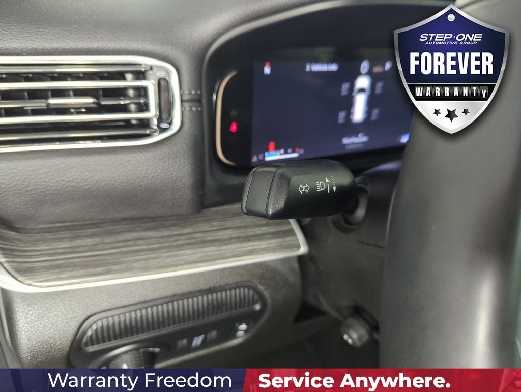 Used 2024 White Jeep Series II image 21