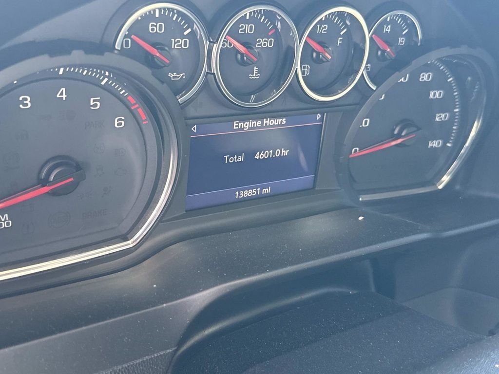 Used 2019 Cajun Red Tintcoat Chevrolet RST image 10
