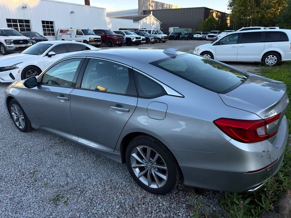 Used 2021 Silver Honda LX image 7