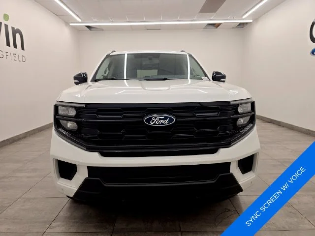 New 2027 Star White Metallic Tri-Coat Ford Active image 7