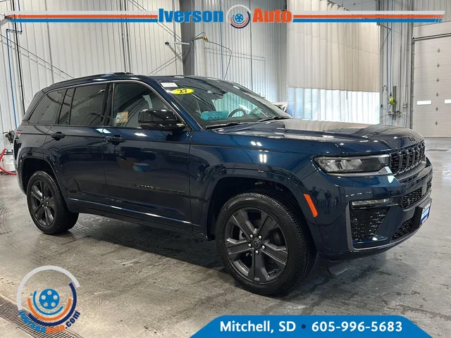 2027 Jeep Grand Cherokee Limited Reserve