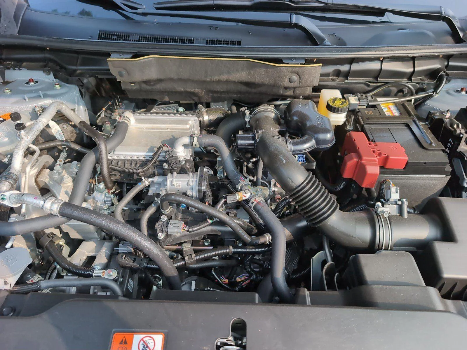 Used 2026  Mitsubishi SE image 14