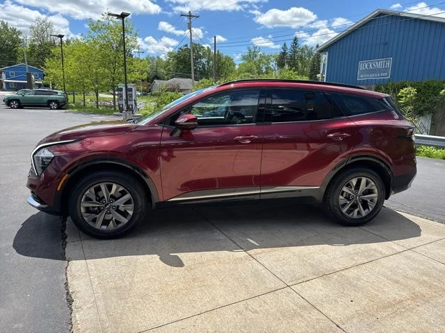 Certified Used 2023 Red Kia SX image 5