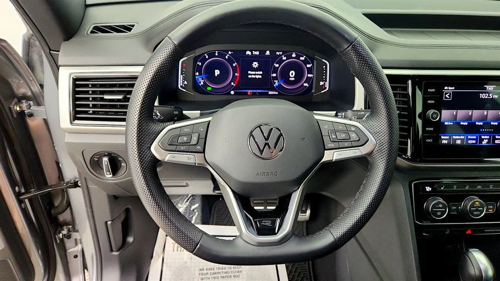 Used 2023 Pyrite Silver Metallic Volkswagen 3.6L V6 SEL Premium R-Line 4MOTION image 15