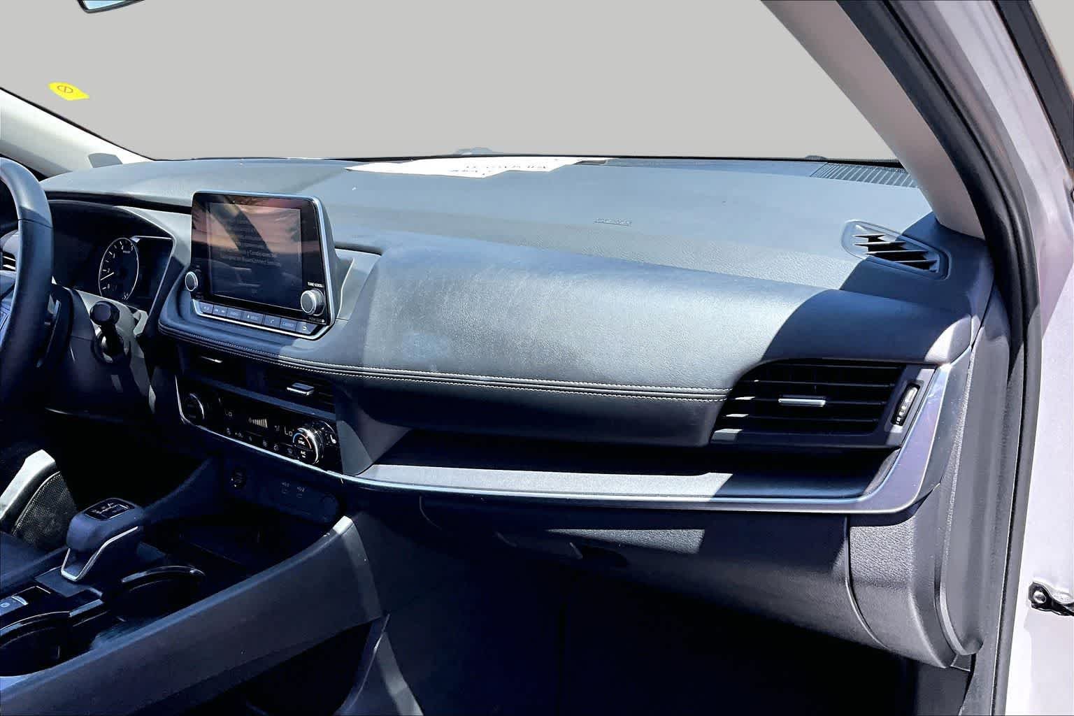 Used 2025 Brilliant Silver Metallic Nissan SV image 16
