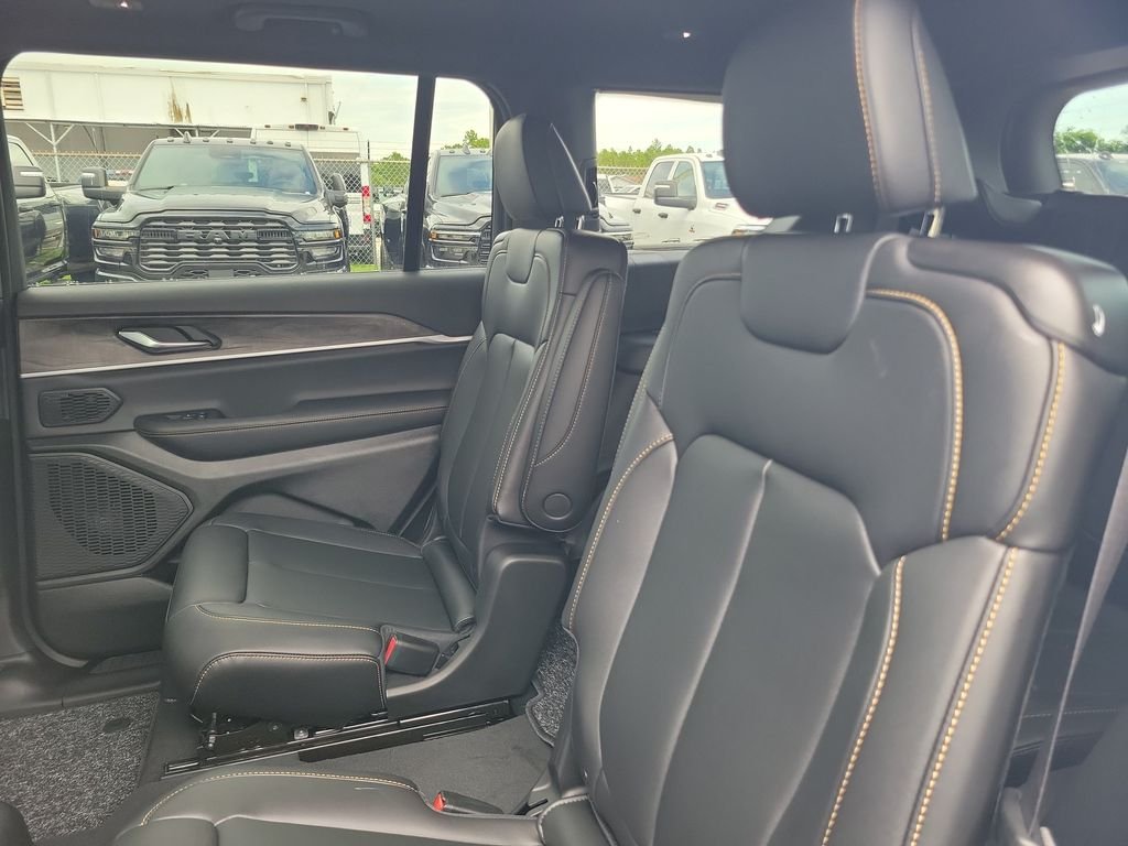 New 2026 Bright White Clearcoat Jeep  image 11
